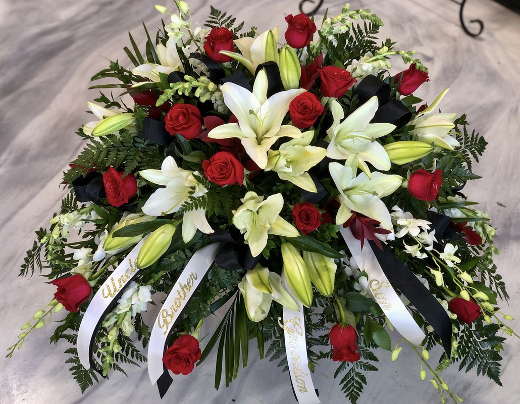 Funeral Casket Flowers from Landers Flowers 8