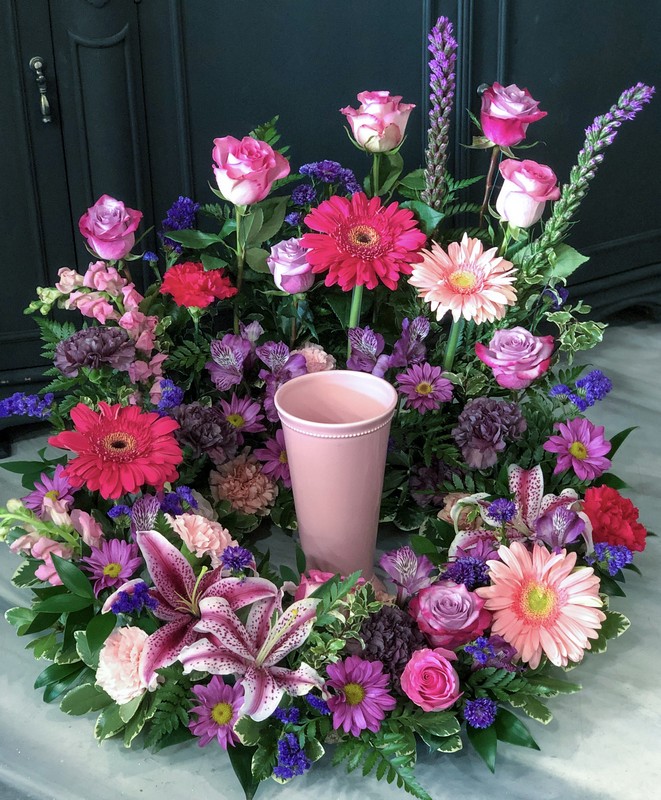 Cremation Urn Flowers from Landers Flowers 14