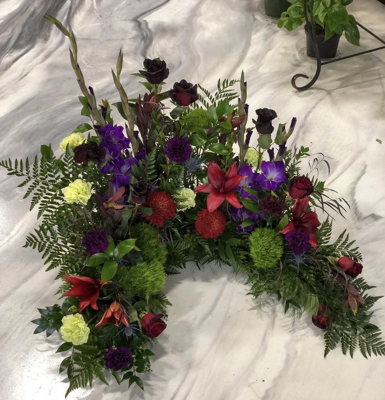 Cremation Urn Flowers from Landers Flowers 4