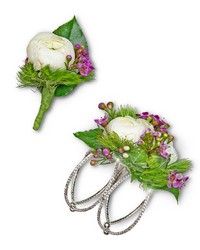 Intrinsic Corsage and Boutonniere Set in Savannah, MO and St. Joseph, MO